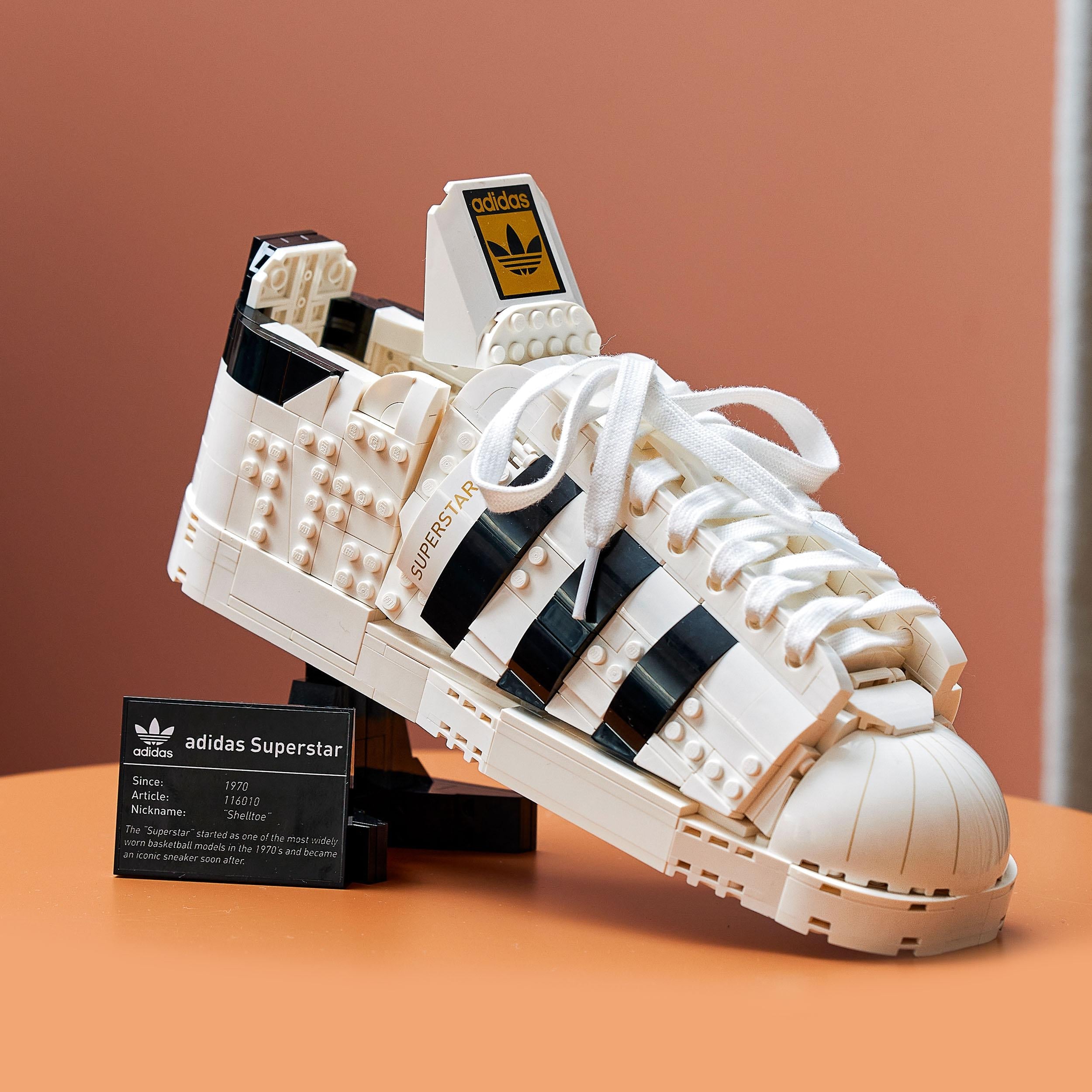 LEGO® adidas Originals Superstar Set 10282