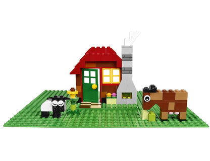 LEGO® Classic Green Baseplate 10700
