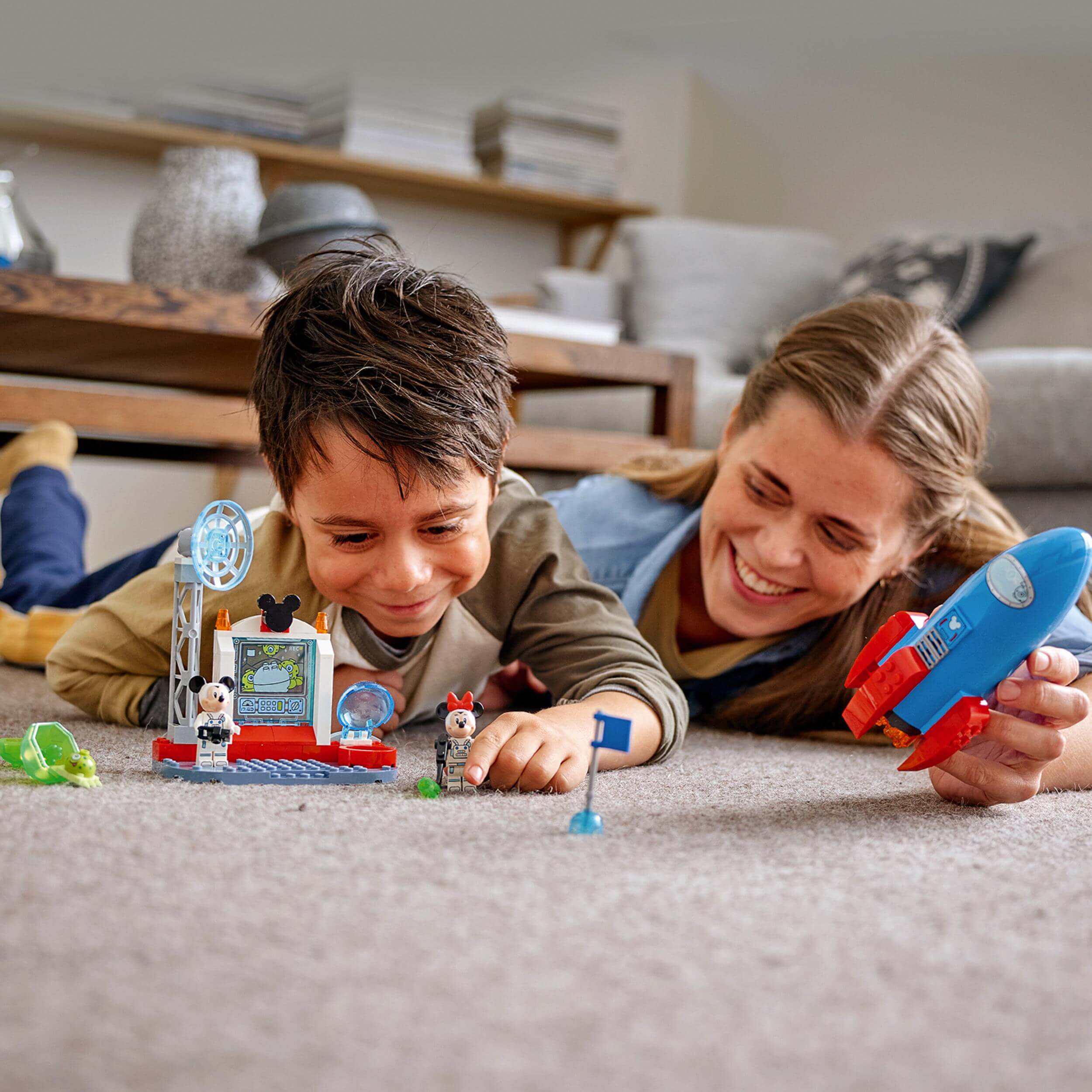 LEGO® Disney Mickey & Minnie Mouse Space Rocket 10774