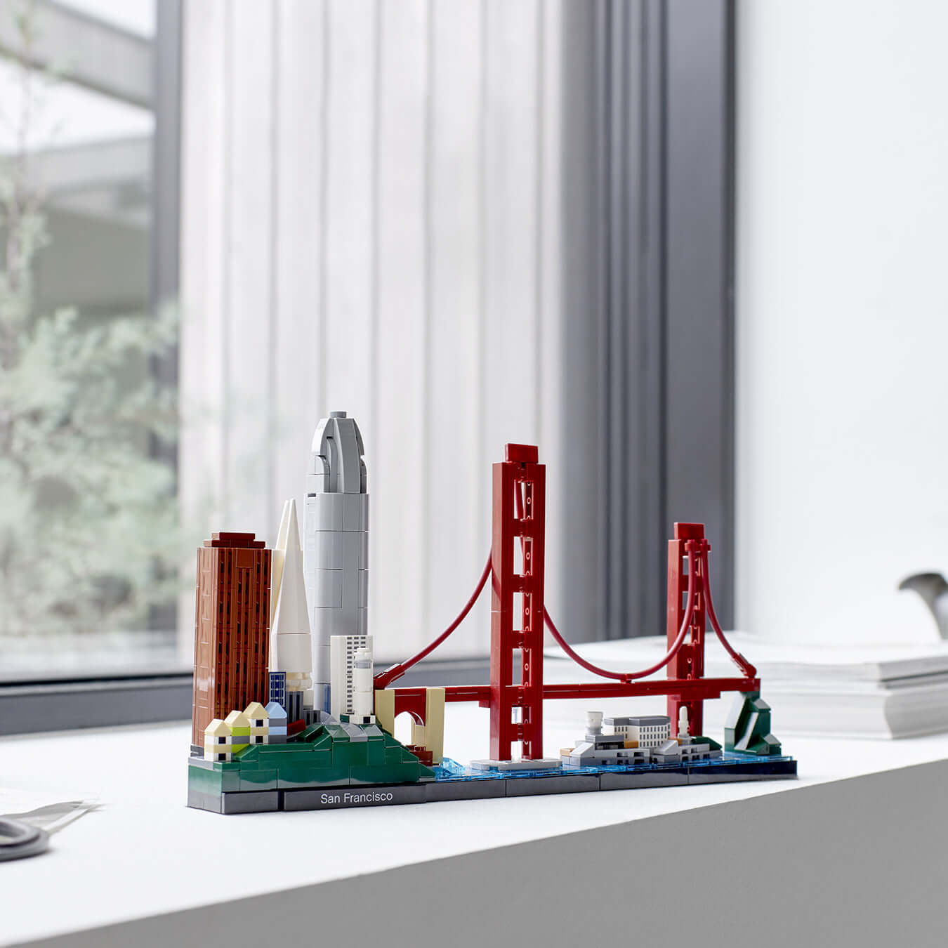 LEGO® Architecture San Francisco Set 21043