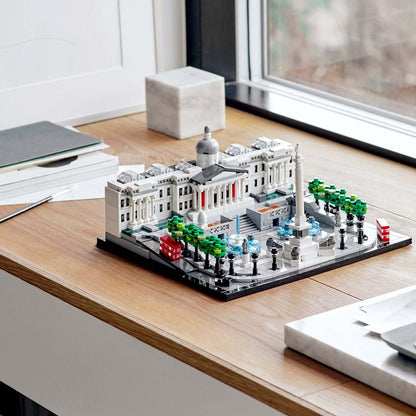 LEGO® Architecture  Trafalgar Square Set 21045