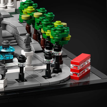 LEGO® Architecture  Trafalgar Square Set 21045