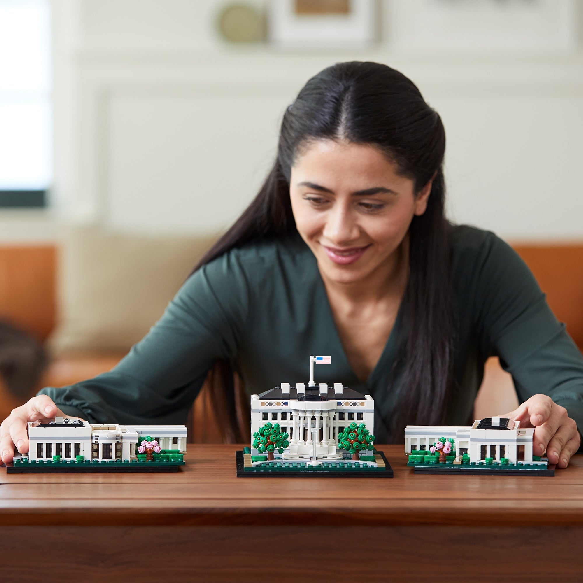 LEGO® Architecture The White House Building Set 21054