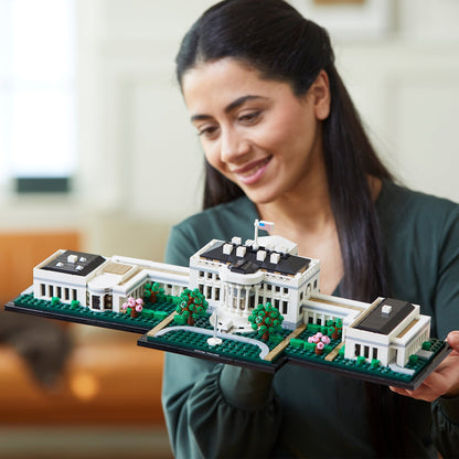 LEGO® Architecture The White House Building Set 21054