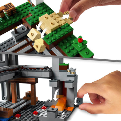 LEGO® Minecraft The First Adventure Set 21169