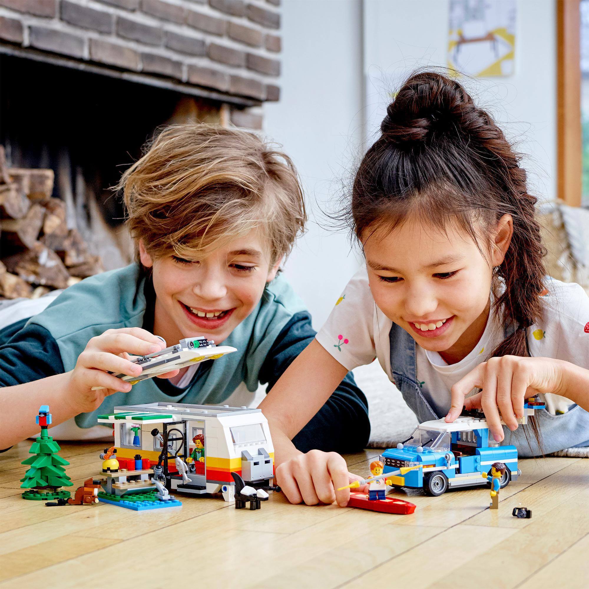 LEGO® Creator 3in1 Caravan Family Holiday Set 31108