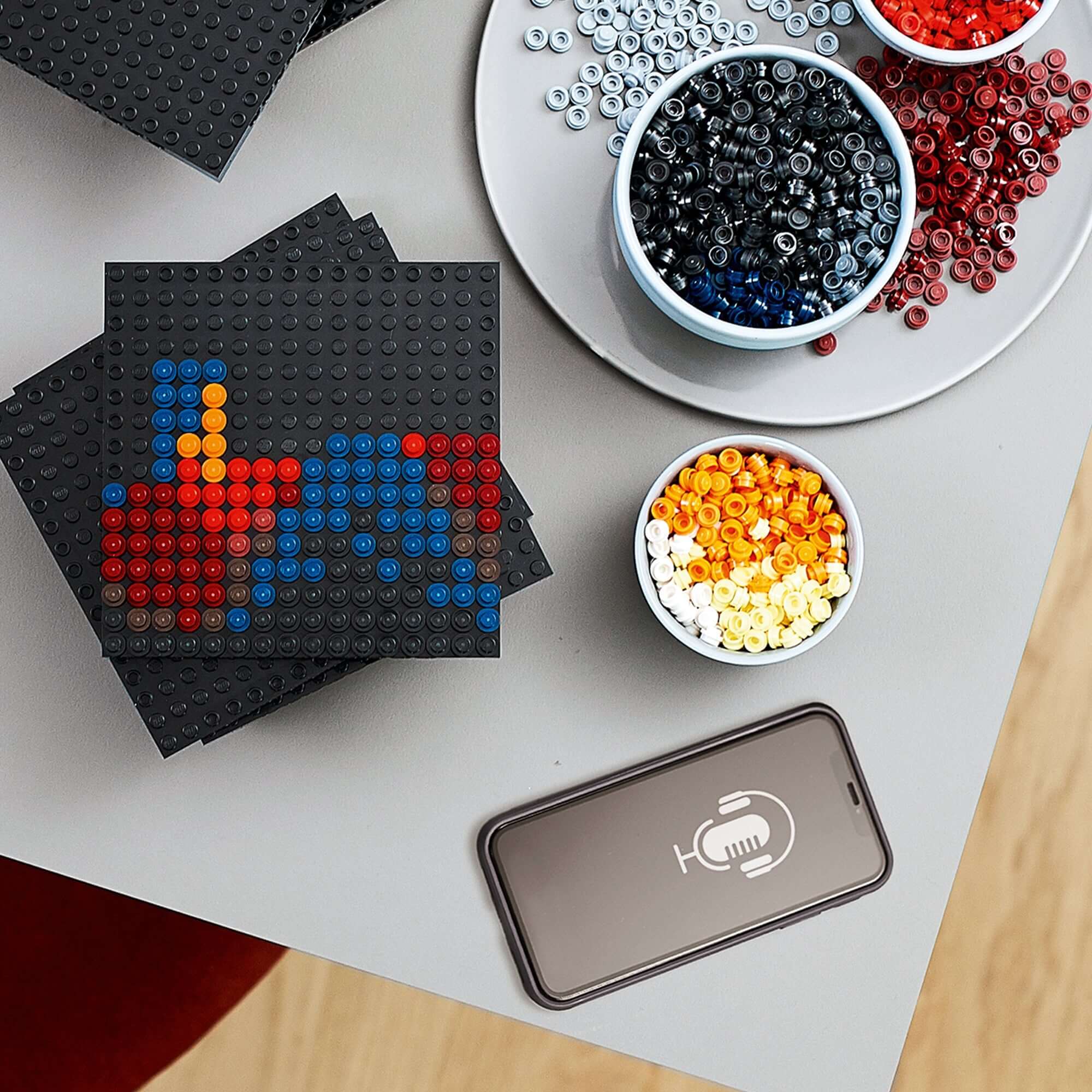 LEGO® Art Star Wars The Sith building set 31200 with colorful bricks and smartphone for immersive soundtrack.