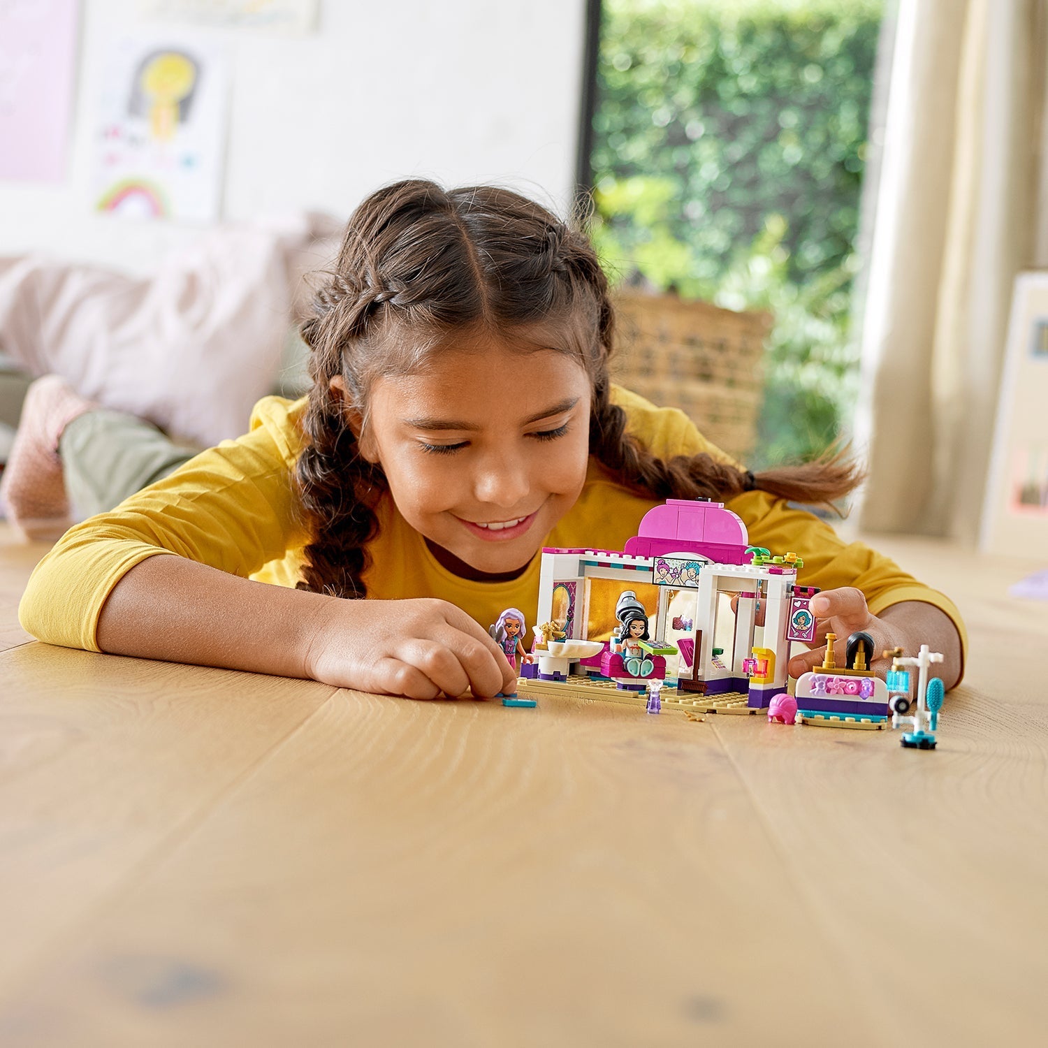 LEGO® Friends Heartlake City Hair Salon Set 41391
