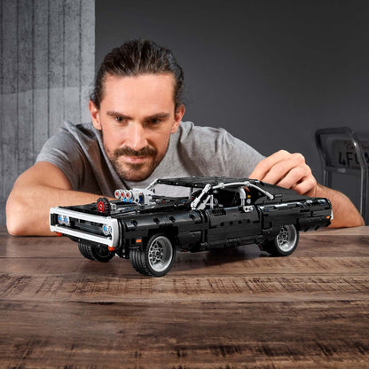 LEGO® Technic Dom's Dodge Charger F&F Set 42111