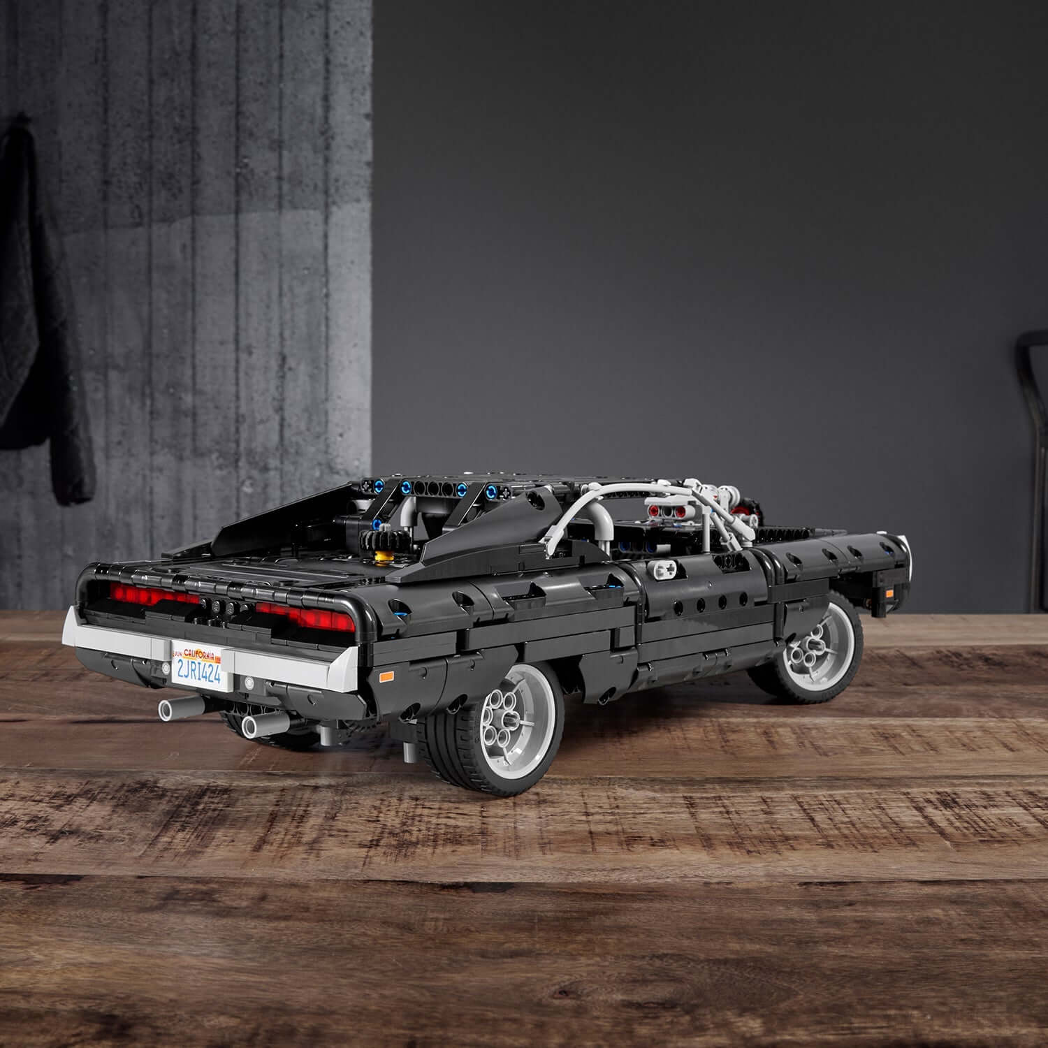 LEGO® Technic Dom's Dodge Charger F&F Set 42111