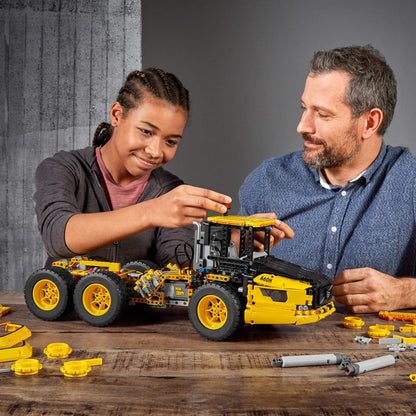 LEGO® Technic 6x6 Volvo Articulated Hauler Truck 42114