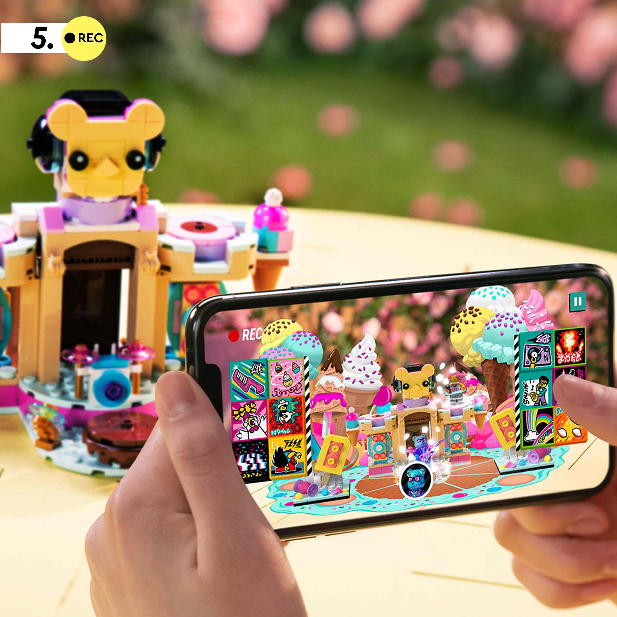 LEGO® VIDIYO Candy Castle Stage BeatBox Set 43111
