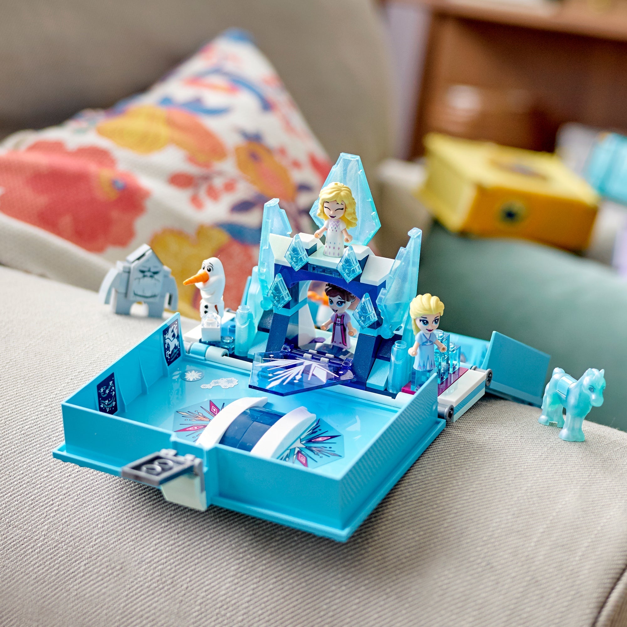 LEGO® Disney Frozen 2 Elsa & Nokk Travel Toy 43189
