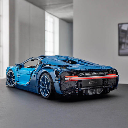 LEGO® Technic Bugatti Chiron 42083