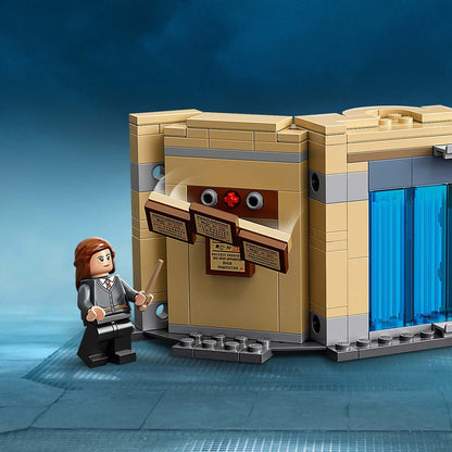 LEGO® Harry Potter Hogwarts Room of Requirement 75966