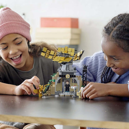 LEGO® DC Wonder Woman vs Cheetah Set 76157