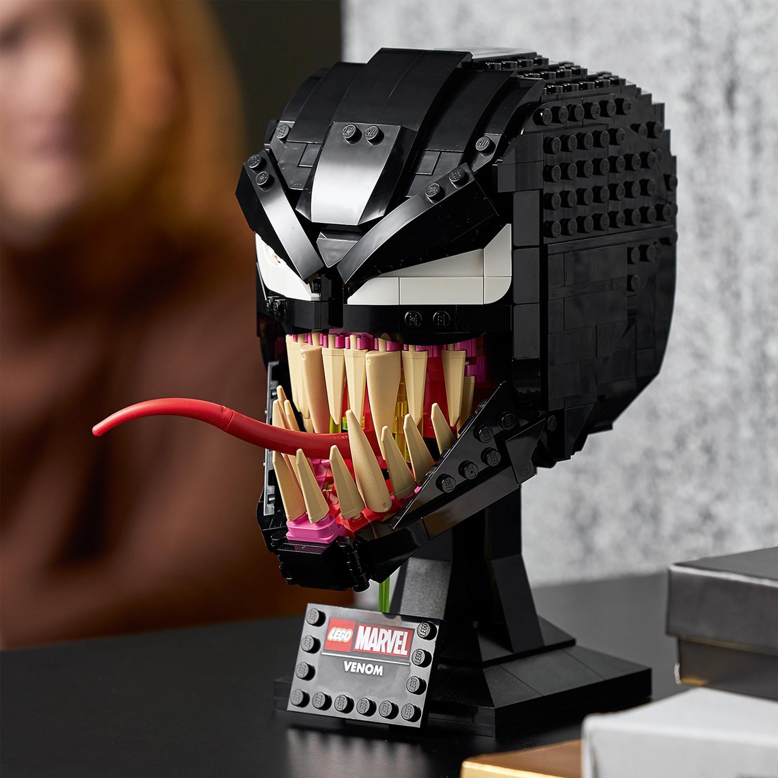 LEGO® Marvel Spider-Man Venom Mask Adult Set 76187