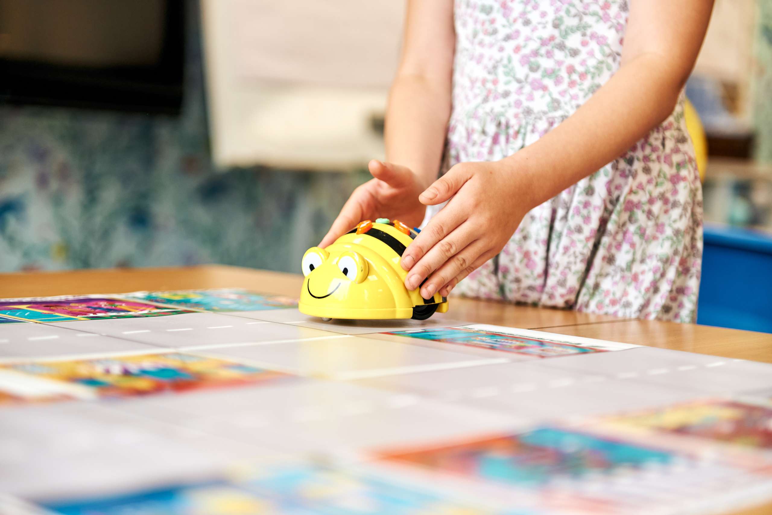 TTS Bee-Bot© Programmable Floor Robot