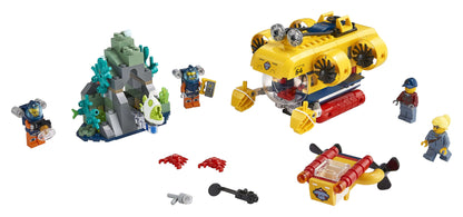 LEGO® City Ocean Exploration Submarine Sea Set 60264 with mini figures, submarine, and underwater rock formation.